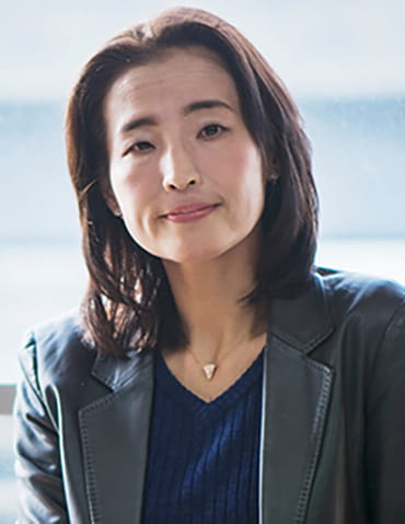 Sandra Liu Bio Image
